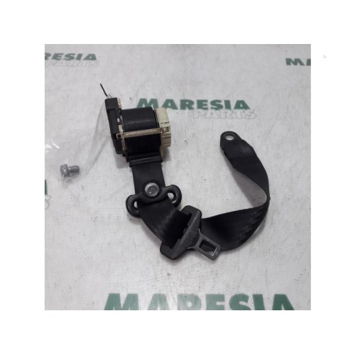 Fiat - Stilo - Sicherheitsgurt links hinten