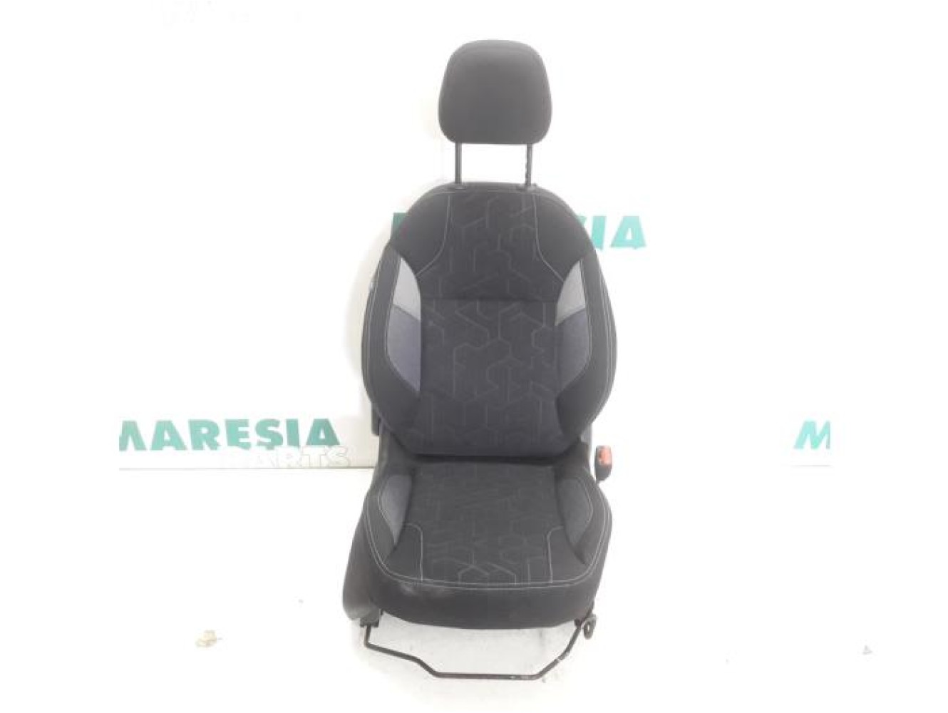 Peugeot - 208 - Seat, right