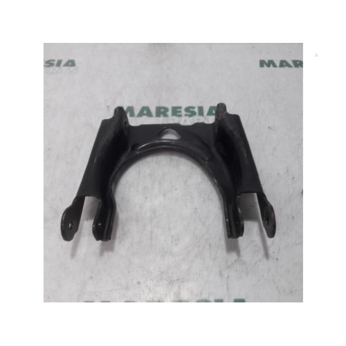 Citroen - C5 - Front upper wishbone, right