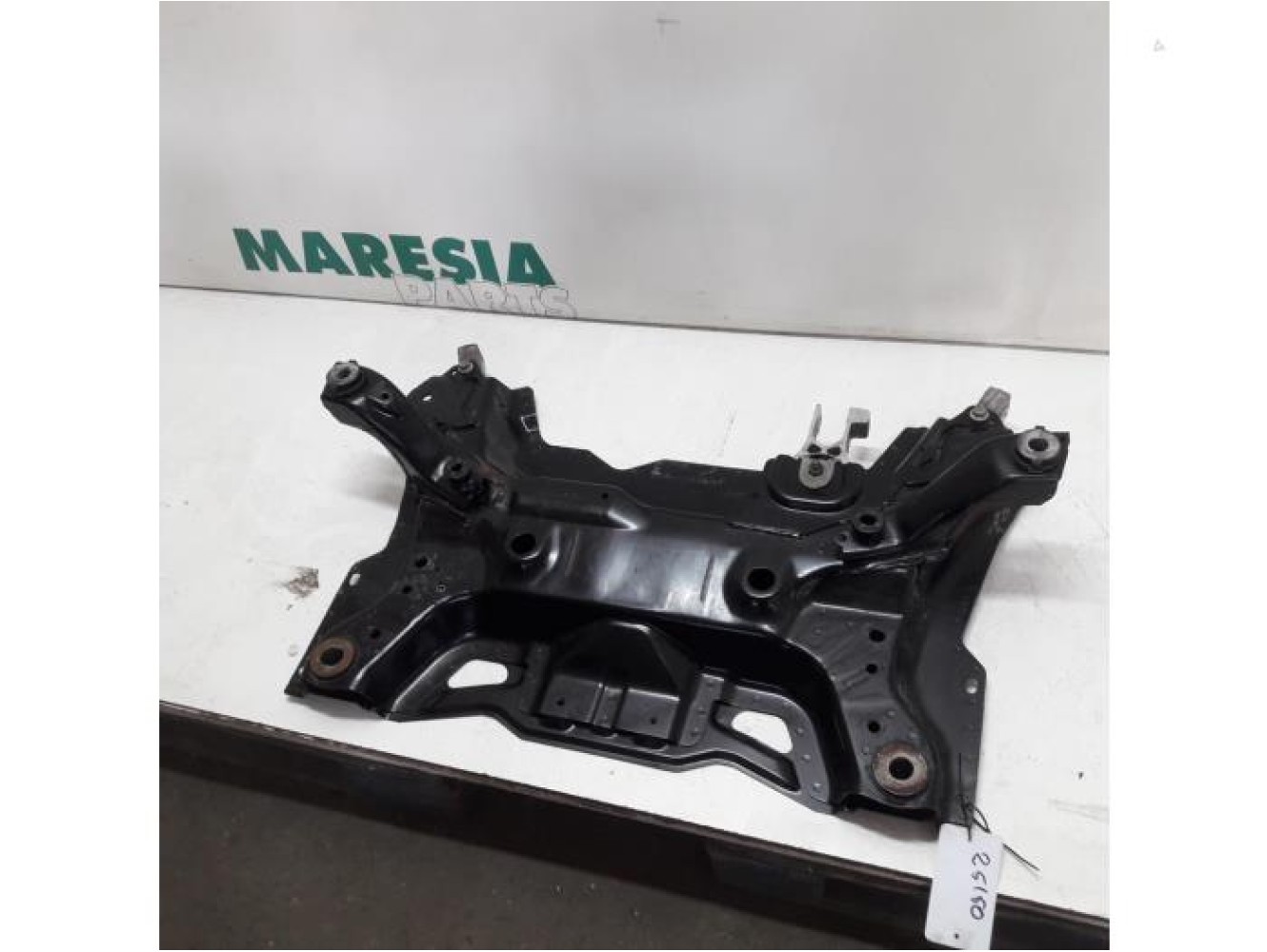 Citroen - C5 - Subframe