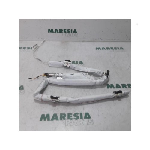 Peugeot - 208 - Airbag hemel links