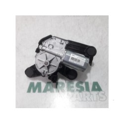 Peugeot - 208 - Front seatbelt, right