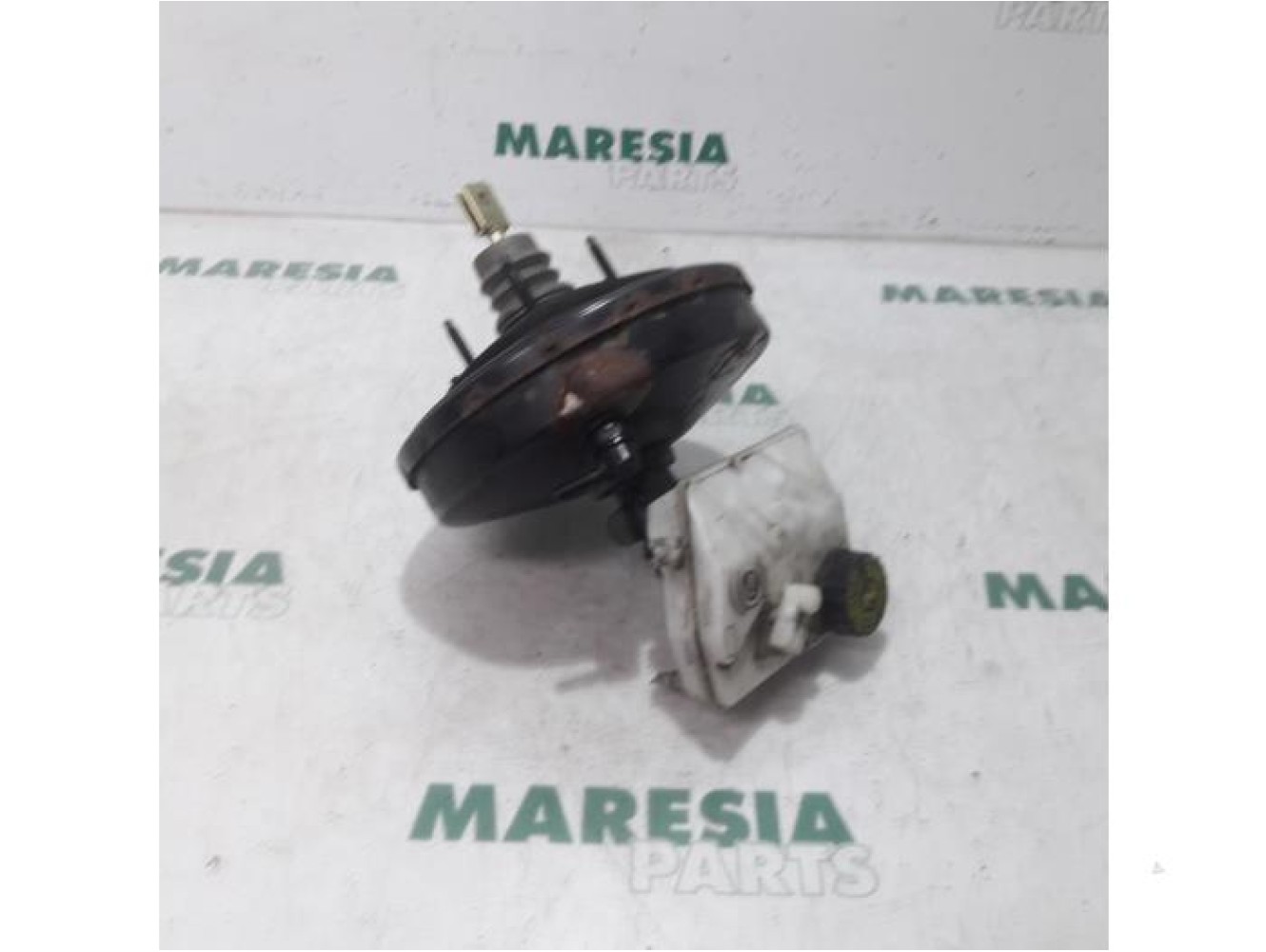 Peugeot - 206 - Brake servo