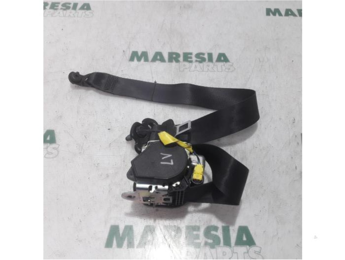 Fiat - Punto - Front seatbelt, left