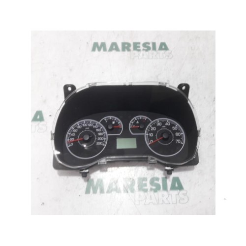 Fiat - Punto - Instrument panel