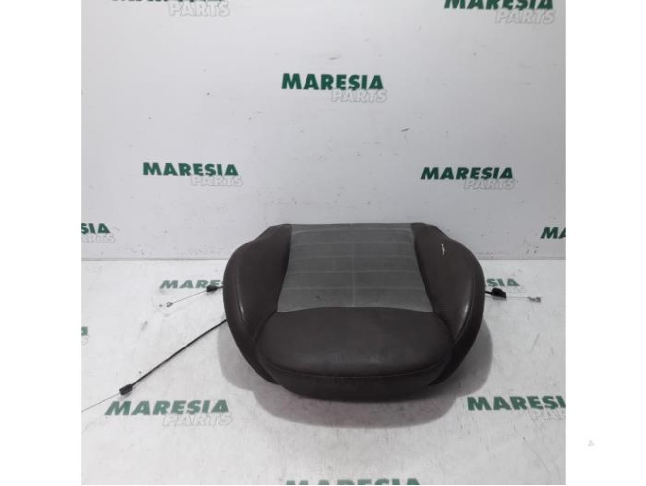 Fiat - 500 - Sitz Verkleidung links