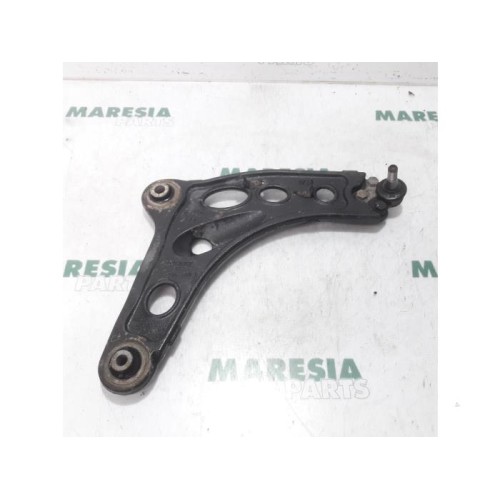 Renault - Trafic - Front lower wishbone, right