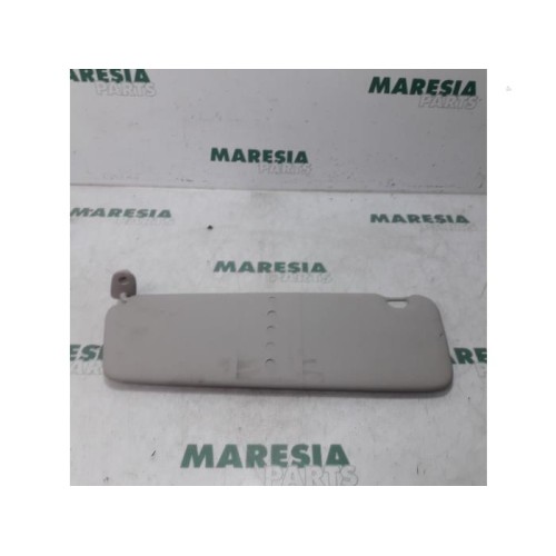 Renault - Trafic - Sun visor