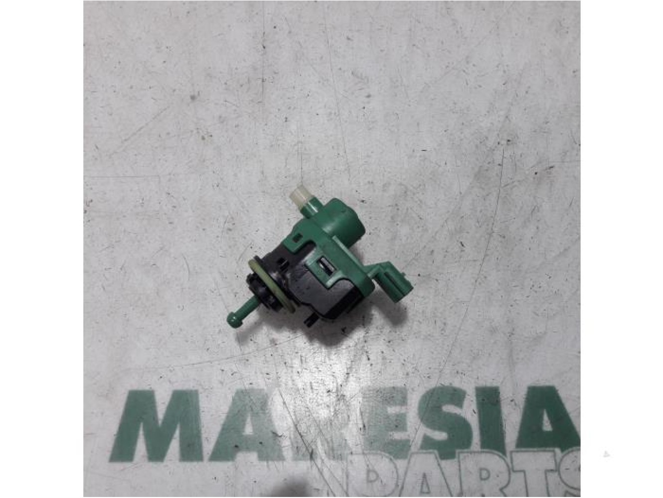 Renault - Trafic - Headlight motor