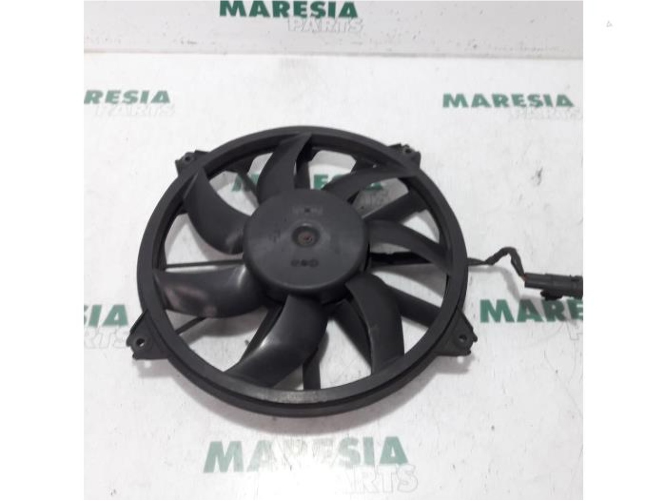 Citroen - C4 - Fan motor