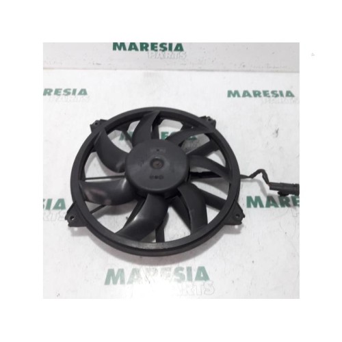 Citroen - C4 - Fan motor
