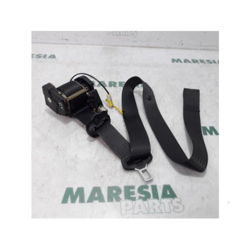 Fiat - Stilo - Front seatbelt, right