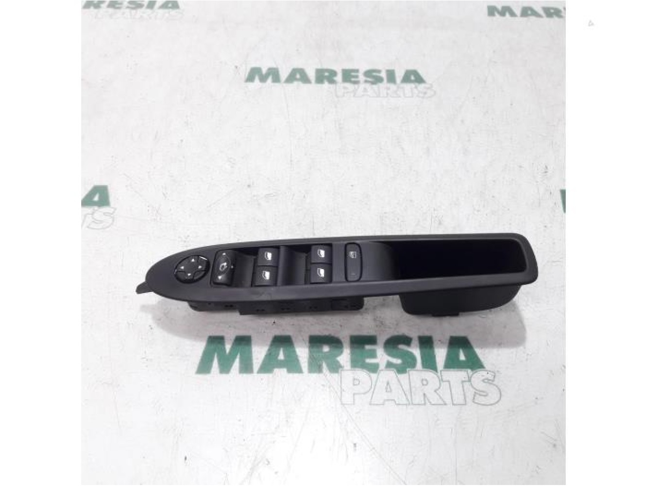 Citroen - C4 - Multi-functional window switch