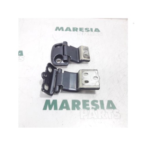 Fiat - Ducato - Rear door hinge, right