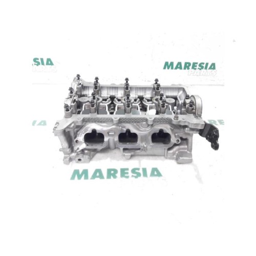 Renault - Twingo - Cylinder head