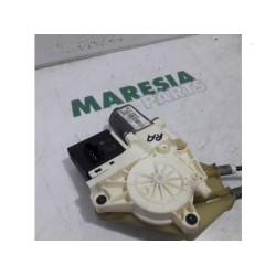 Renault - Megane - Rear door window mechanism 4-door, right