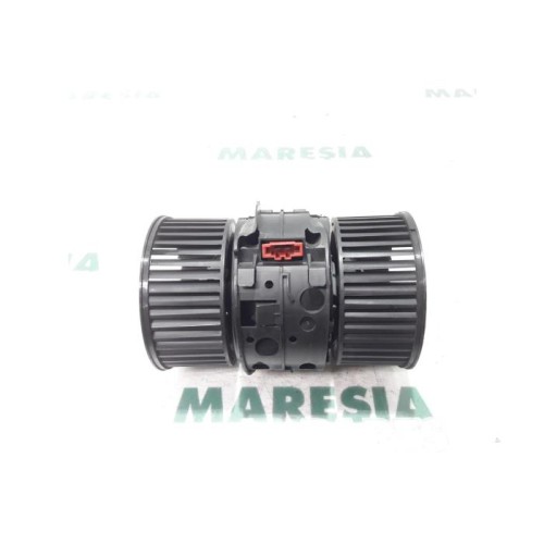 Renault - Megane - Heating and ventilation fan motor