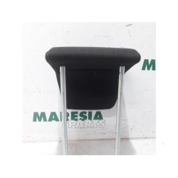 Fiat - Punto - Headrest