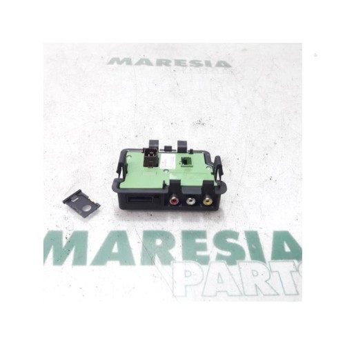 Citroen - C5 - AUX / USB connection