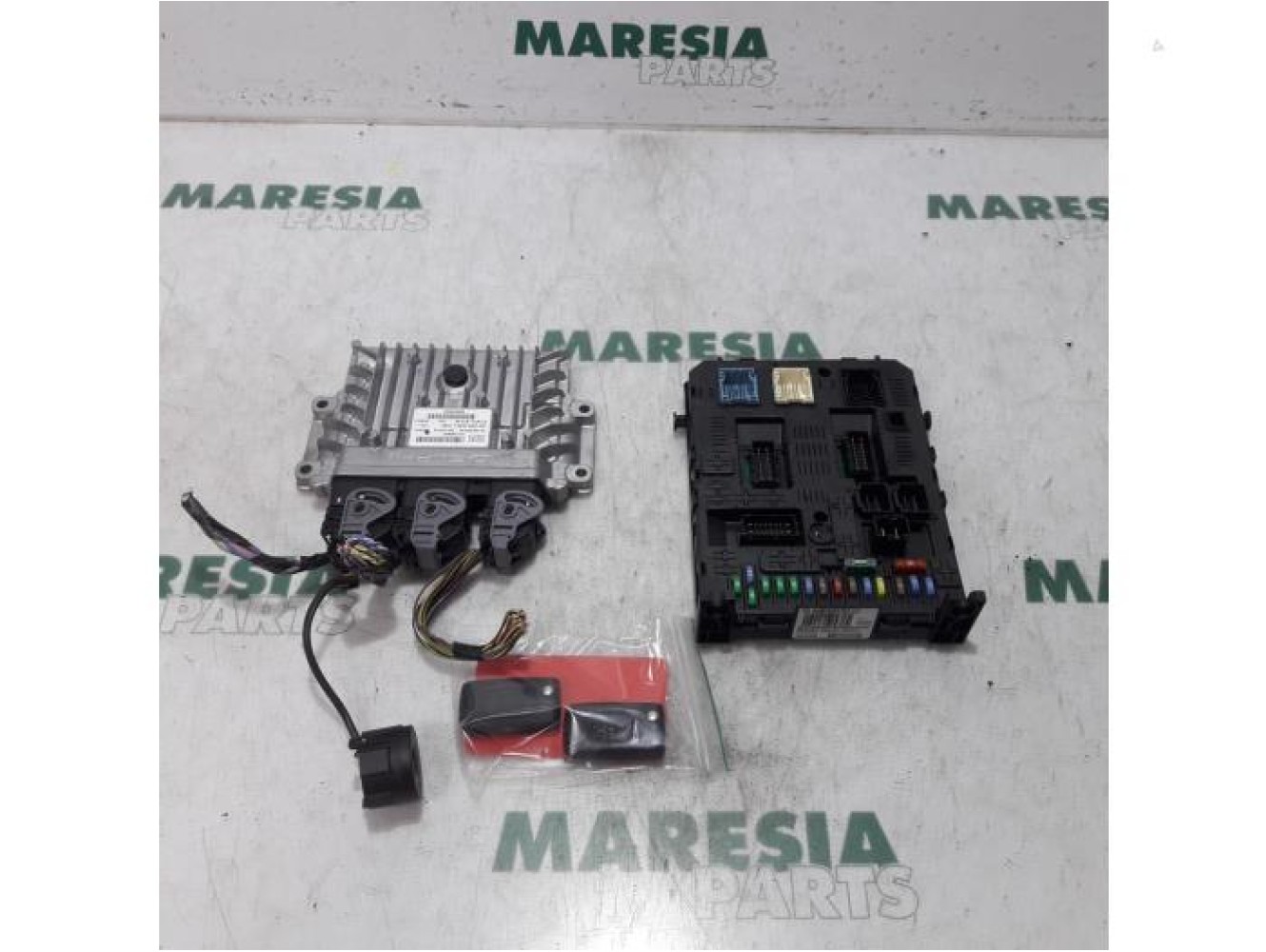Citroen - C5 - Engine management computer