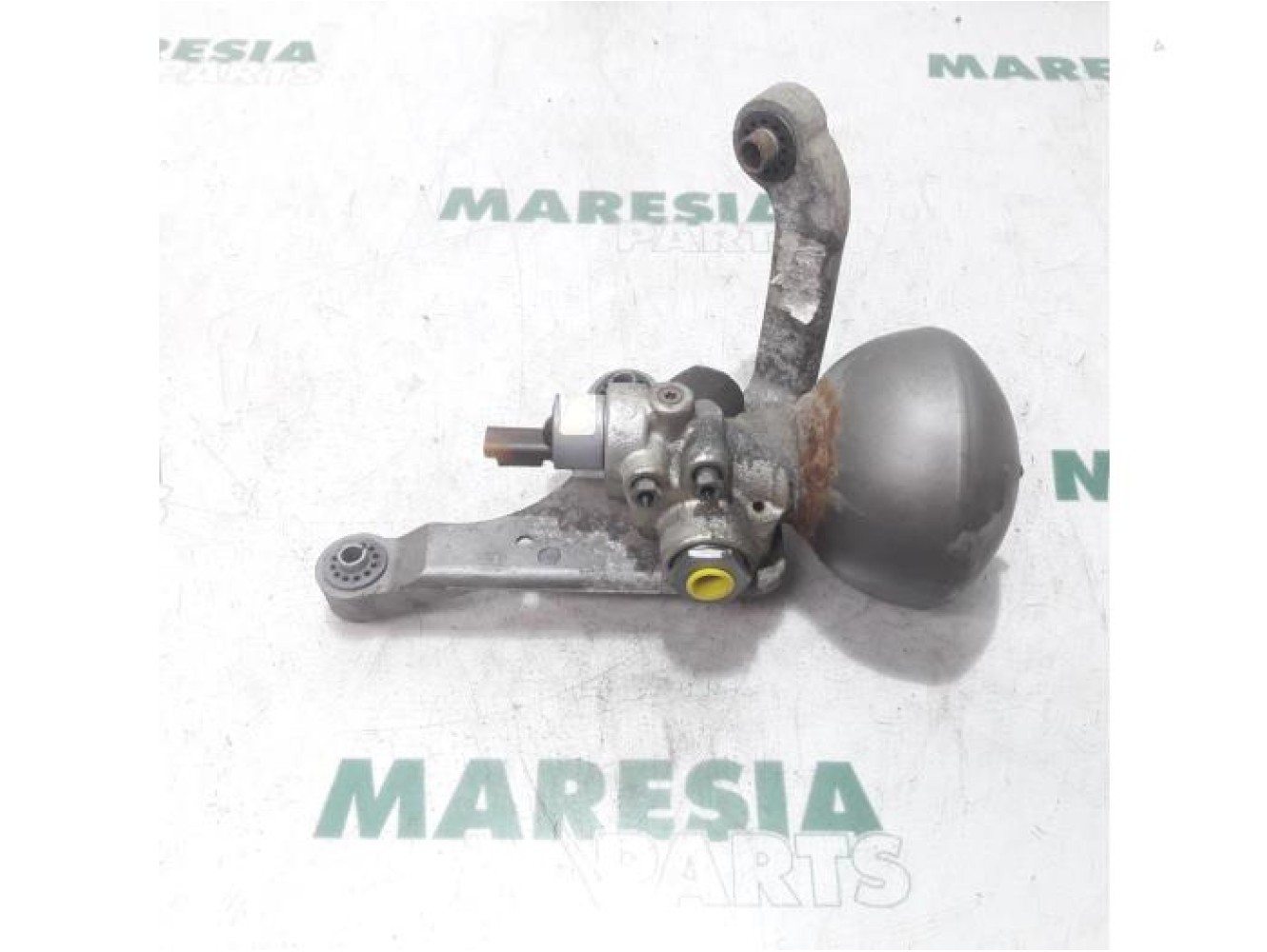 Citroen - C5 - Suspension sphere