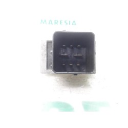 Renault - Twingo - Glow plug relay