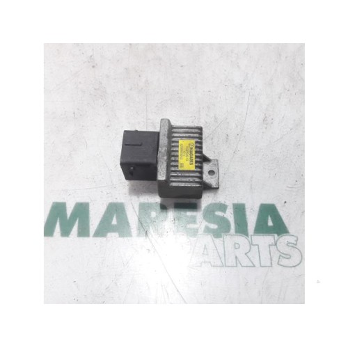 Renault - Twingo - Glow plug relay