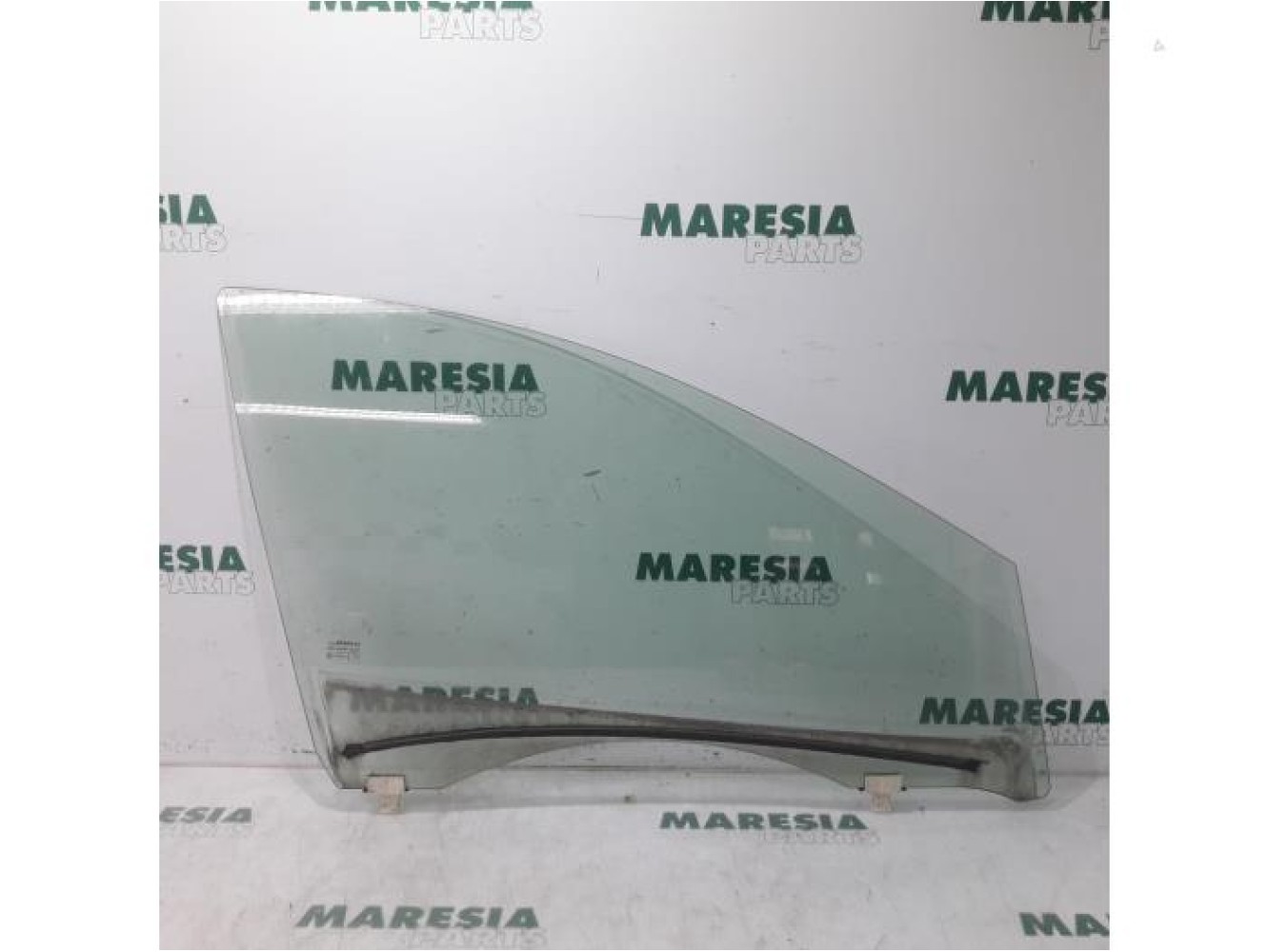 Renault - Megane - Door window 4-door, front right