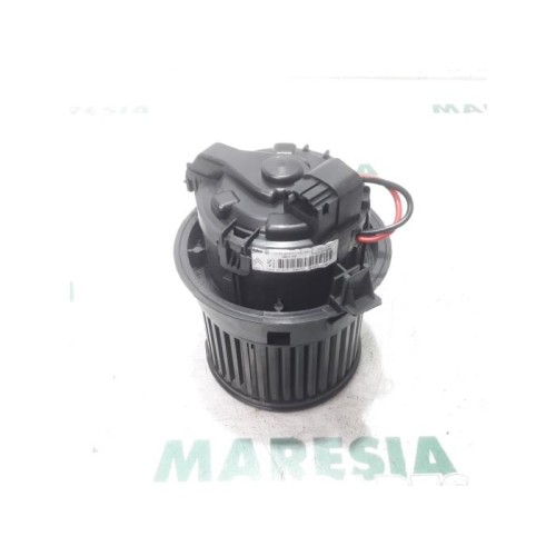 Peugeot - 2008 - Heating and ventilation fan motor