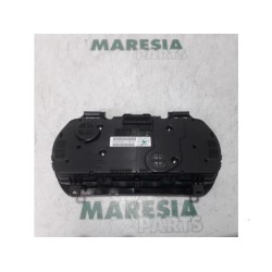 Renault - Megane Scenic - Instrumentenbrett