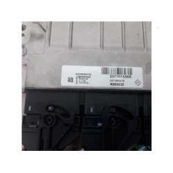 Renault - Megane Scenic - Engine management computer