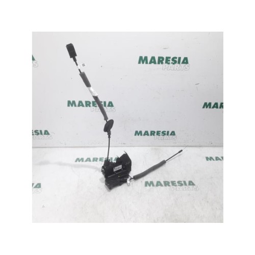 Renault - Megane Scenic - Rear door lock mechanism 4-door, left