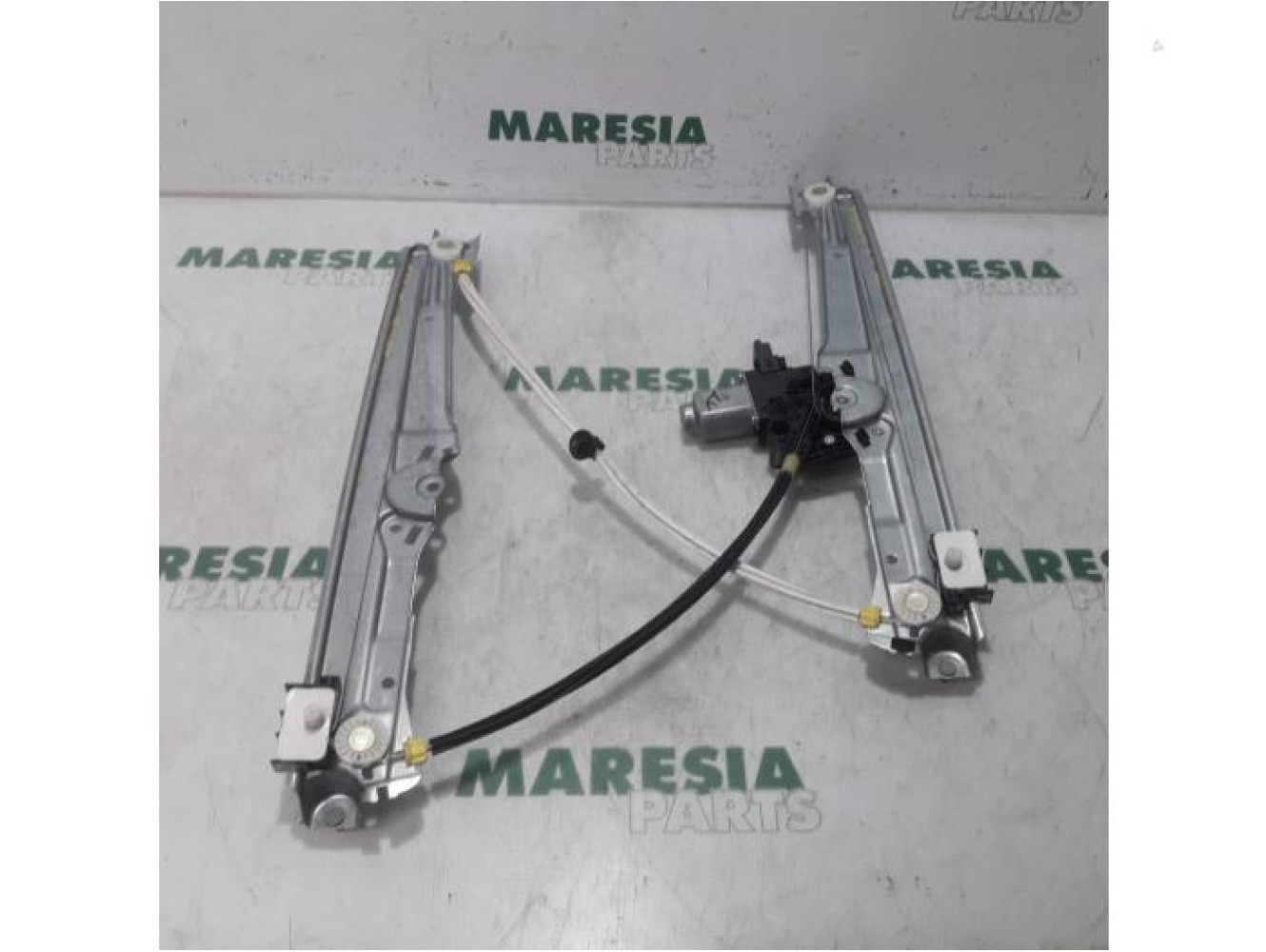 Renault - Megane Scenic - Fenstermechanik 4-türig links vorne
