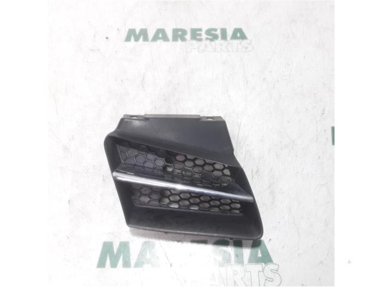 Alfa Romeo - 156 - Grill