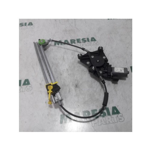 Alfa Romeo - 156 - Rear door window mechanism 4-door, right