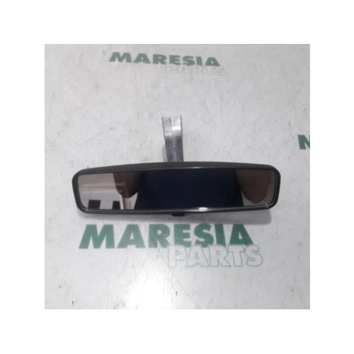 Renault - Megane Scenic - Rear view mirror
