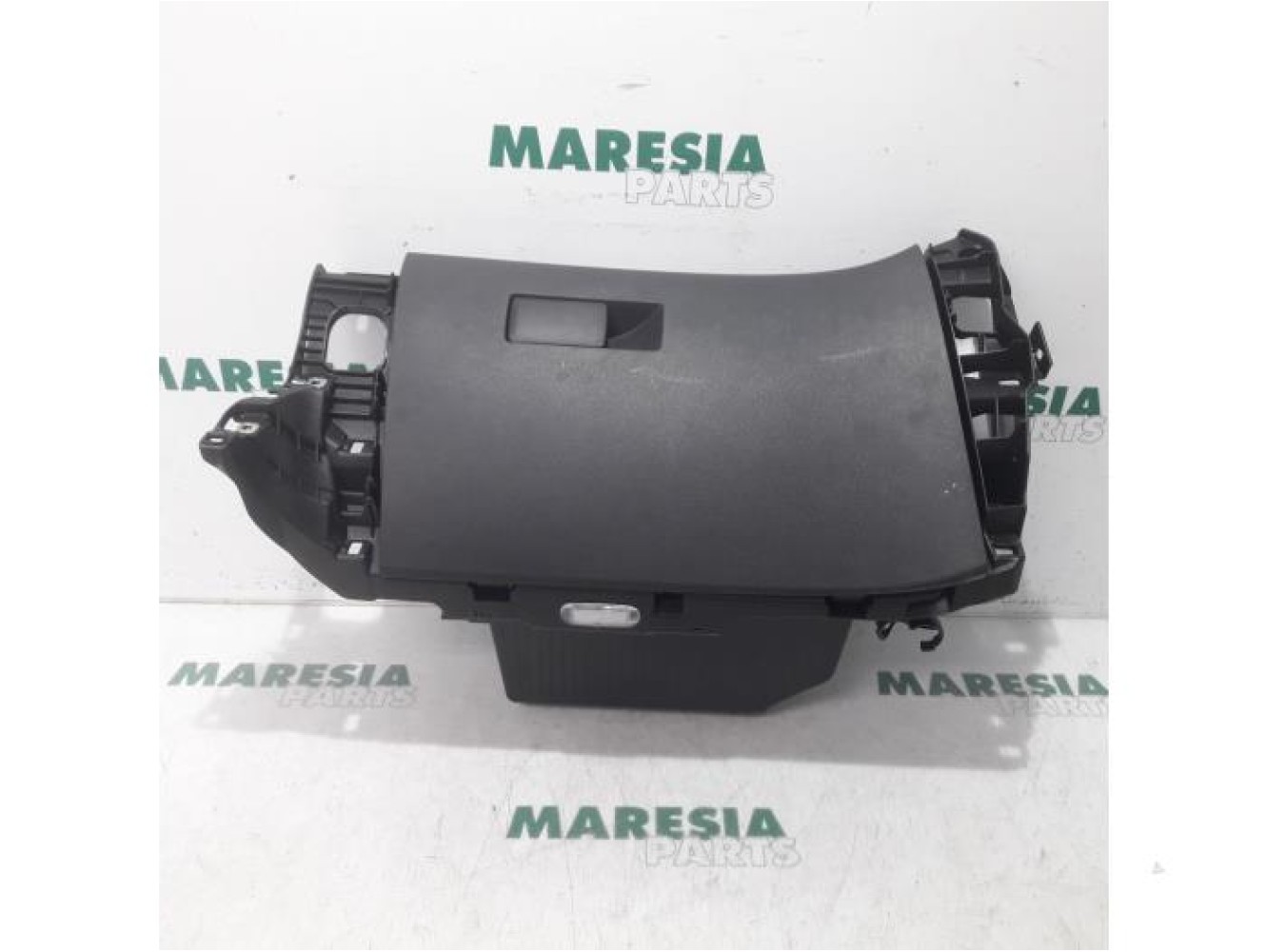 Renault - Megane Scenic - Glovebox