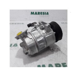 Renault - Megane Scenic - Air conditioning pump