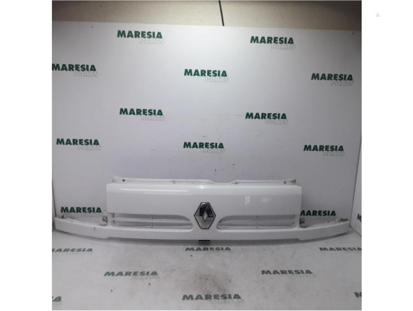 Renault - Master - Grill