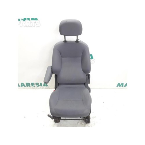 Peugeot - Partner - Stoel links