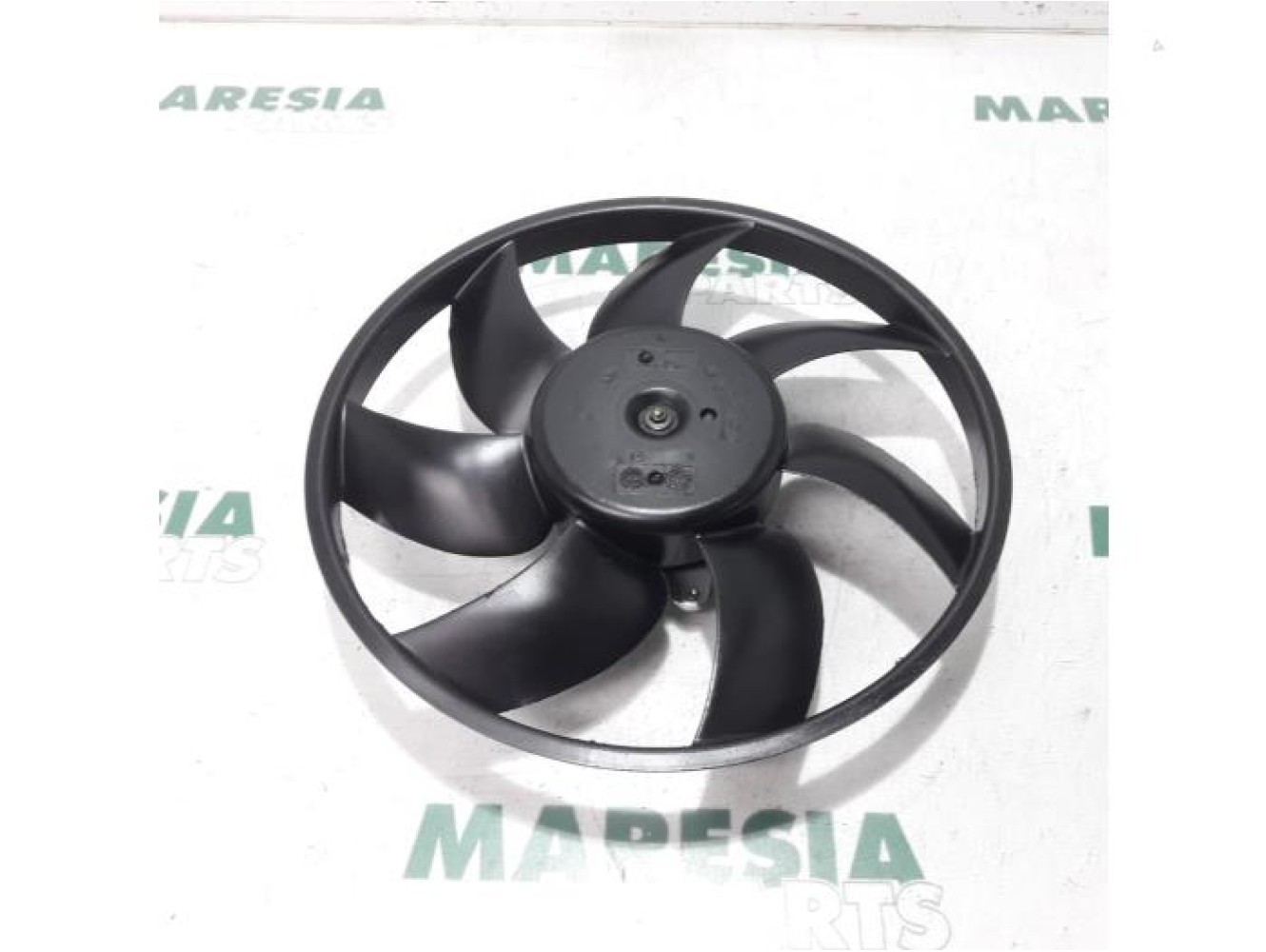 Citroen - C4 Cactus - Fan motor
