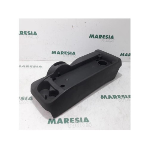 Peugeot - Partner - Middenconsoles