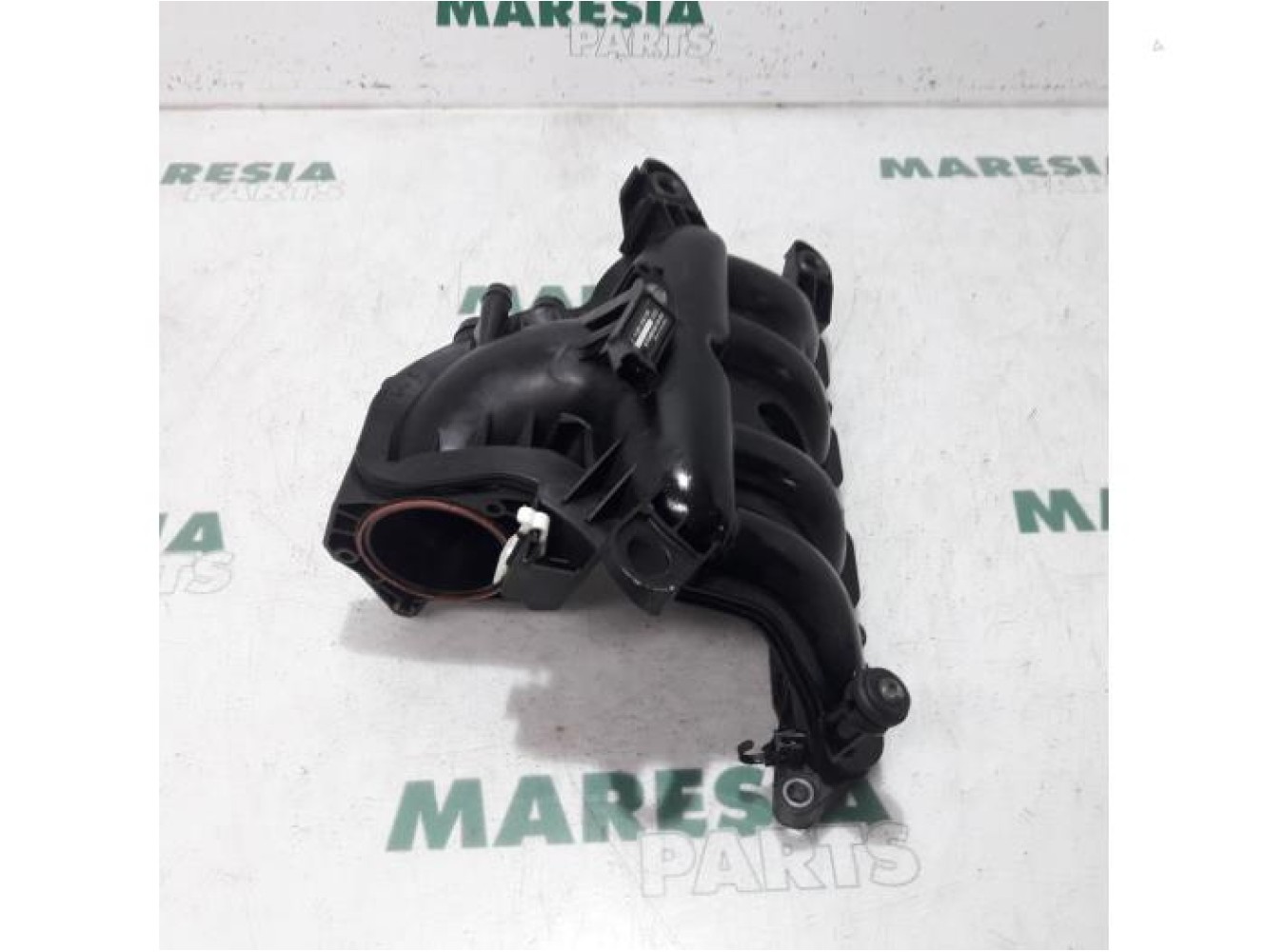 Peugeot - 207 - Intake manifold