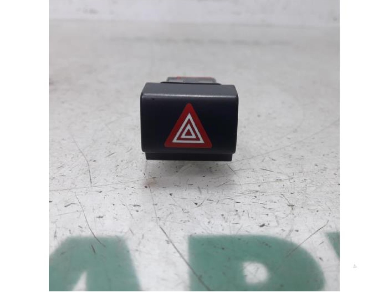 Citroen - C4 Picasso - Panic lighting switch