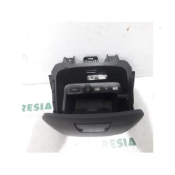 Citroen - C4 Picasso - Glovebox