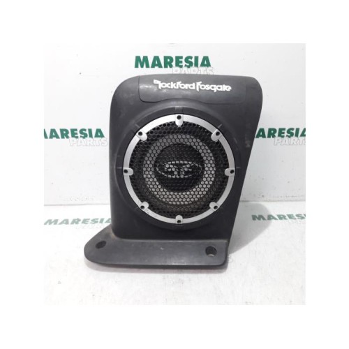 Citroen - C-Crosser - Subwoofer