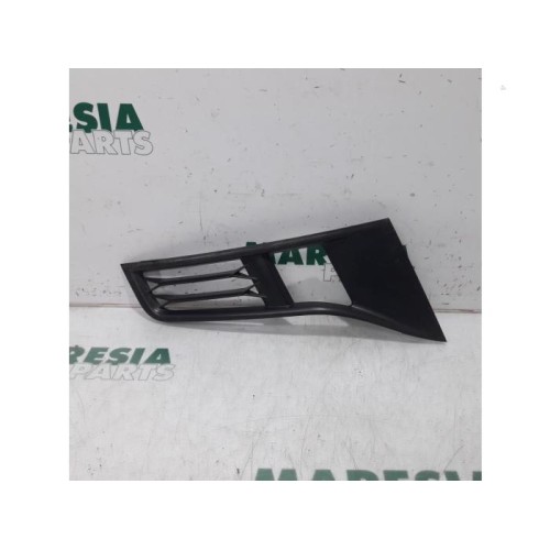 Citroen - C-Crosser - Grill