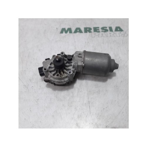 Citroen - C-Crosser - Front wiper motor