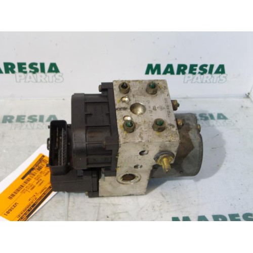 Renault - Megane Scenic - ABS pump