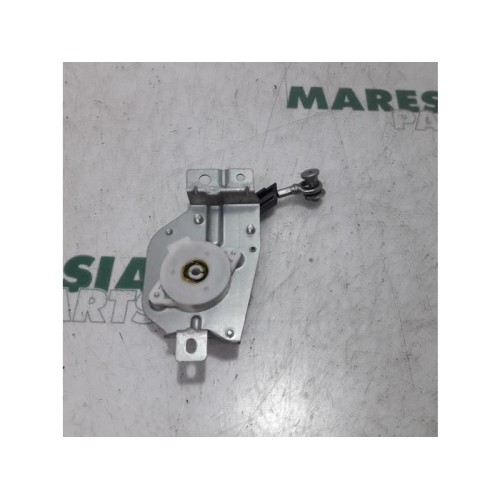 Citroen - C-Crosser - Tailgate hinge